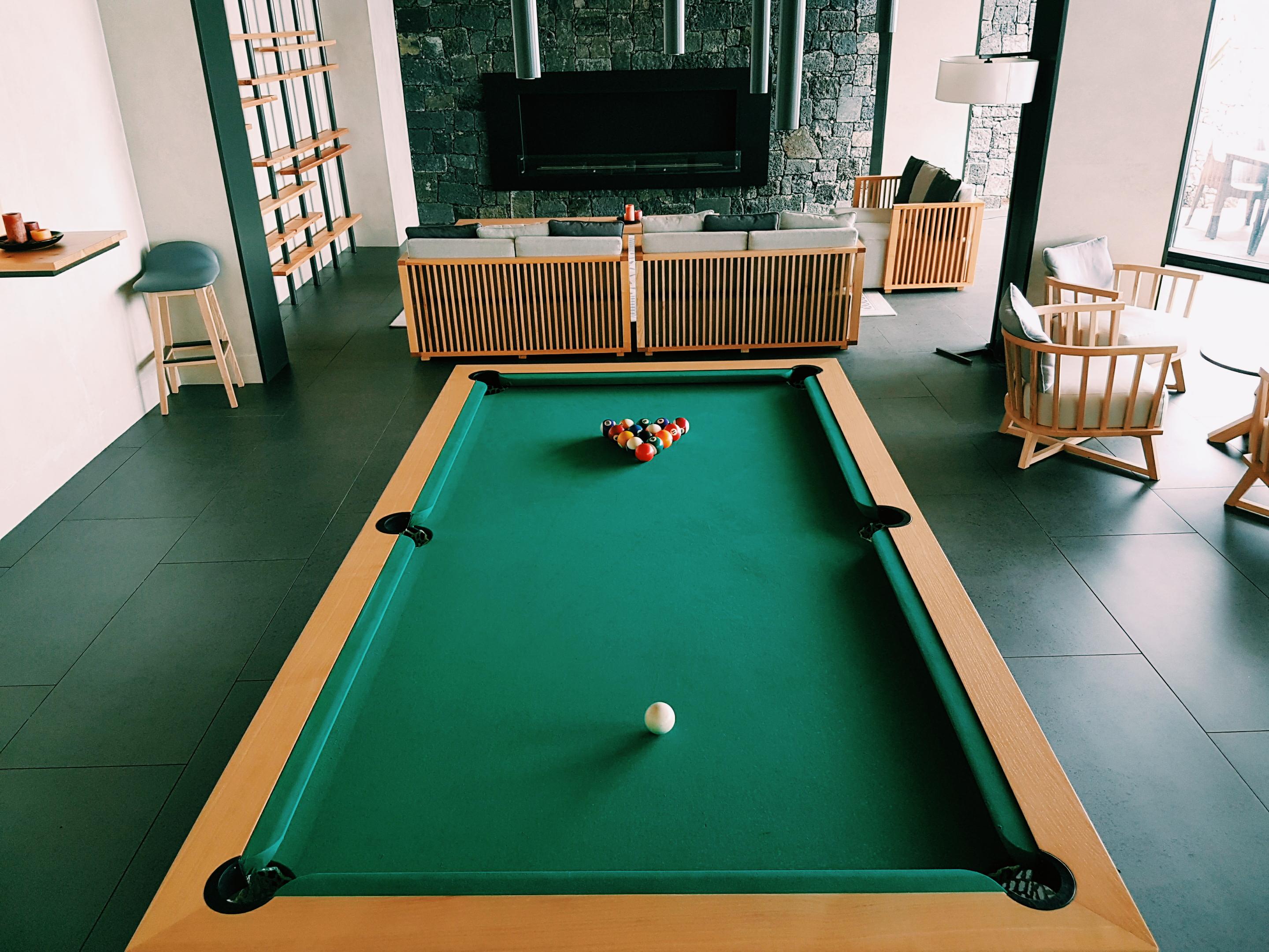 Pedras Do Mar Resort & Spa Fenais da Luz Bagian luar foto Pool table
